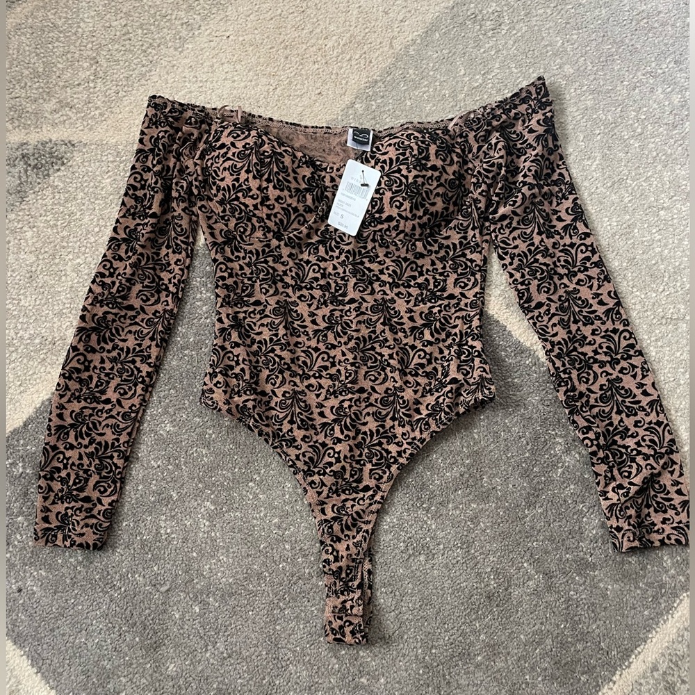 Windsor black and tan bodysuit Bundle 3 for $30